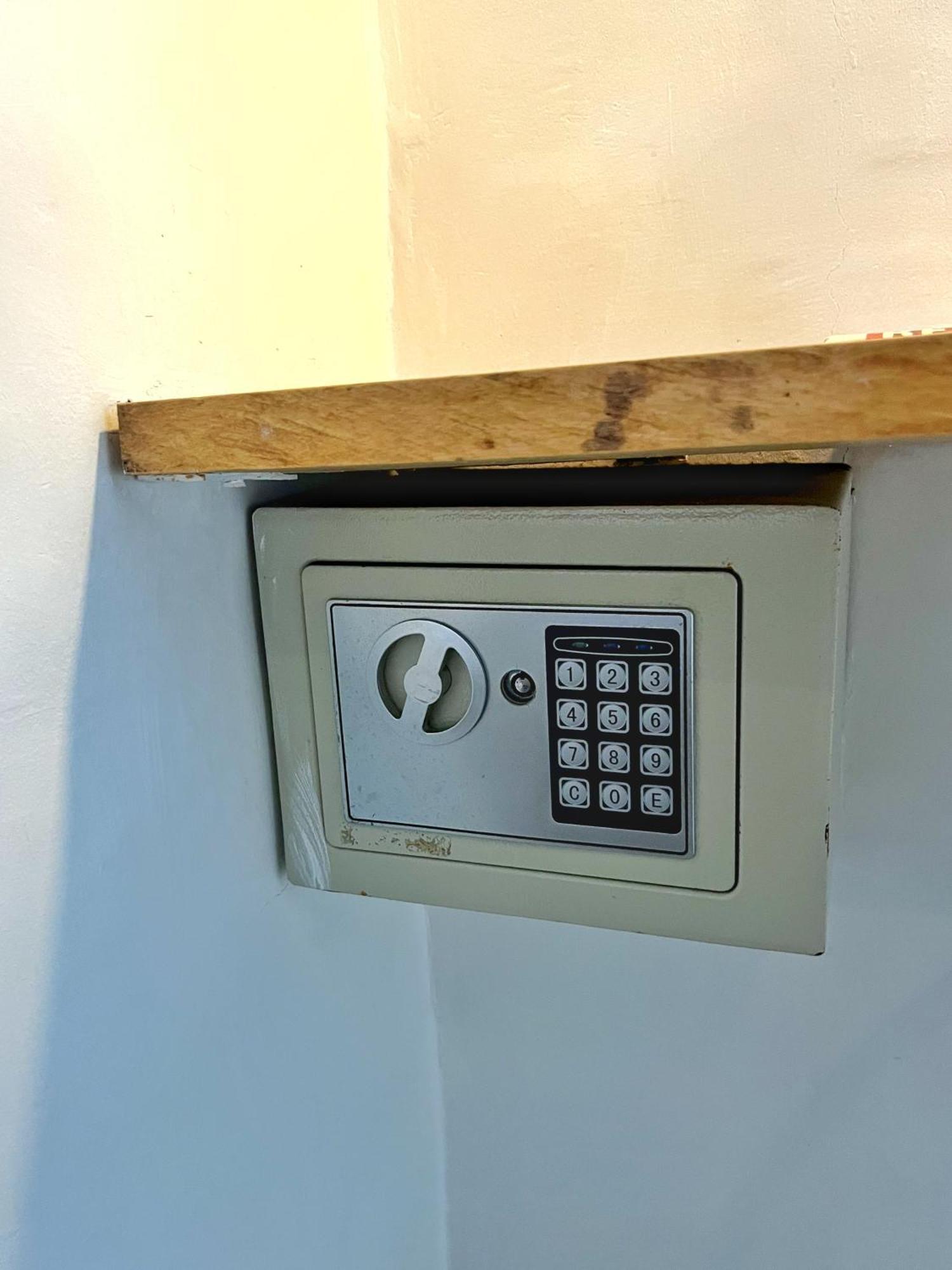 فندق لوغار بونيتو Balabag  المظهر الخارجي الصورة
